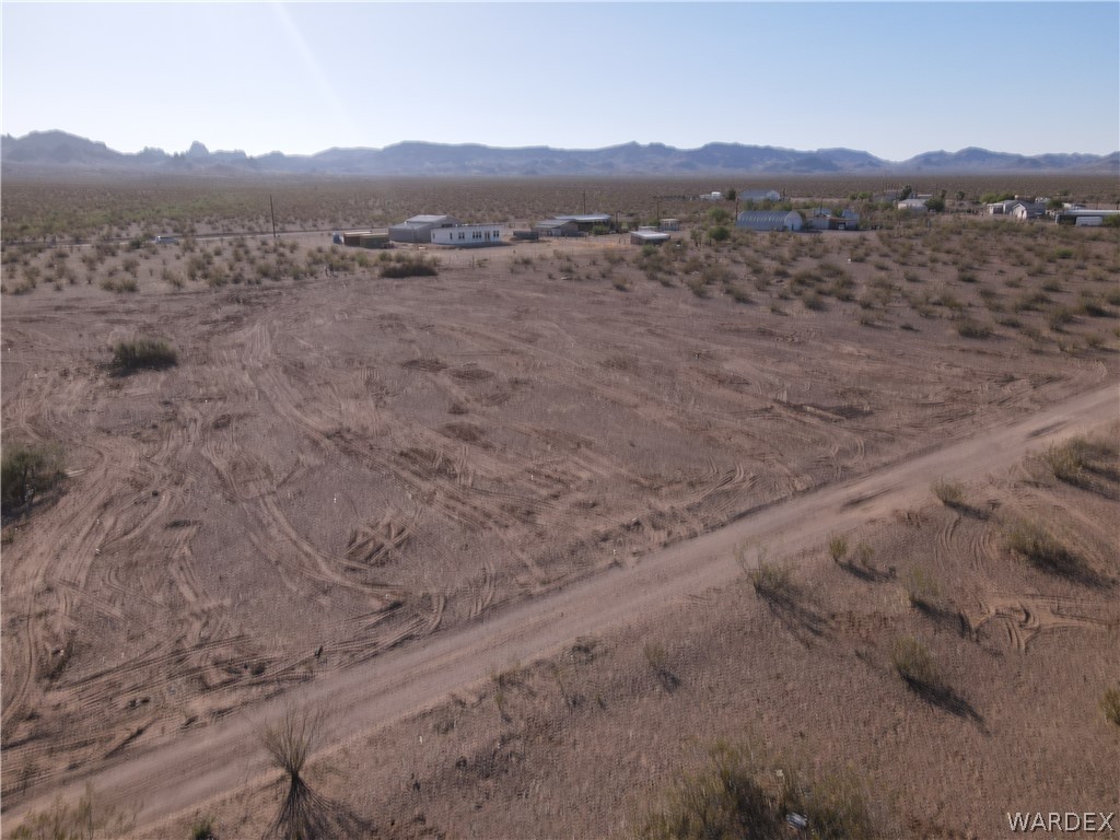 Land in Golden Valley