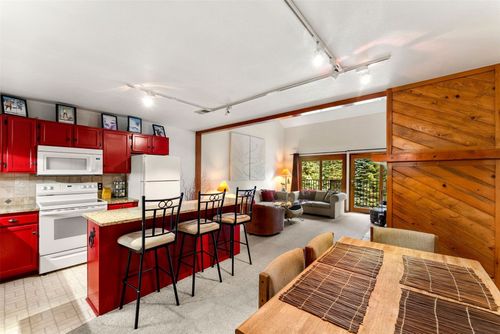 j-106-10500 Ryan Gulch Rd, SILVERTHORNE, CO, 80498-5182 | Card Image