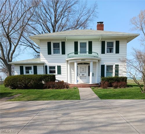 2940 W Erie Ave, Lorain, OH, 44053-1258 | Card Image