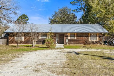 831 Se 50 Th Street, House other with 3 bedrooms, 2 bathrooms and null parking in Keystone Heights FL | Image 1