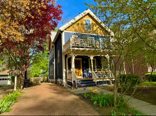 52 Sherman St, Hartford, CT, 06105-2208 | Card Image