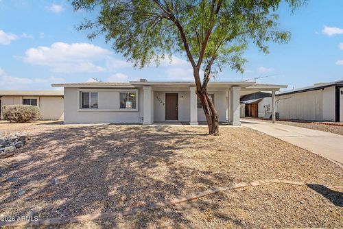 1022 W Anderson Dr, Phoenix, AZ, 85023-2665 | Card Image