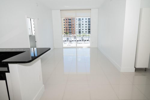ph24-2775 Ne 187th St, Aventura, FL, 33180-2912 | Card Image