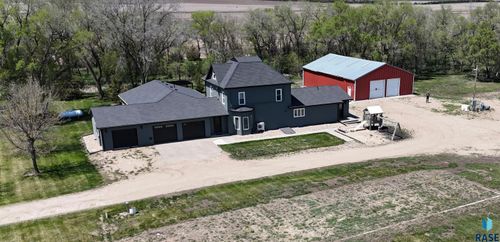 37006 281st St Street, Geddes, SD, 57342 | Card Image
