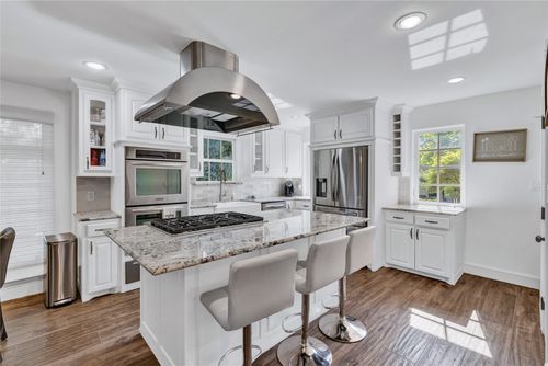 3712 Summercrest Dr, Fort Worth, TX, 76109-3301 | Card Image