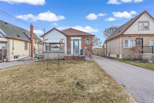 165 Rosewood Rd, Hamilton, ON, L8K3J3 | Card Image