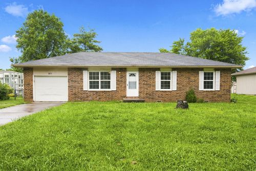 511 E Dyann Dr, Nixa, MO, 65714-9314 | Card Image