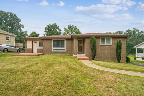 107 Long Dr, Penn Twp, PA, 15642 | Card Image