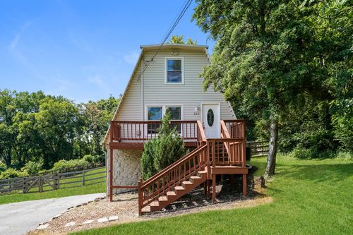 325 Hickory Dr, Old Hickory, TN, 37138-1123 | Card Image