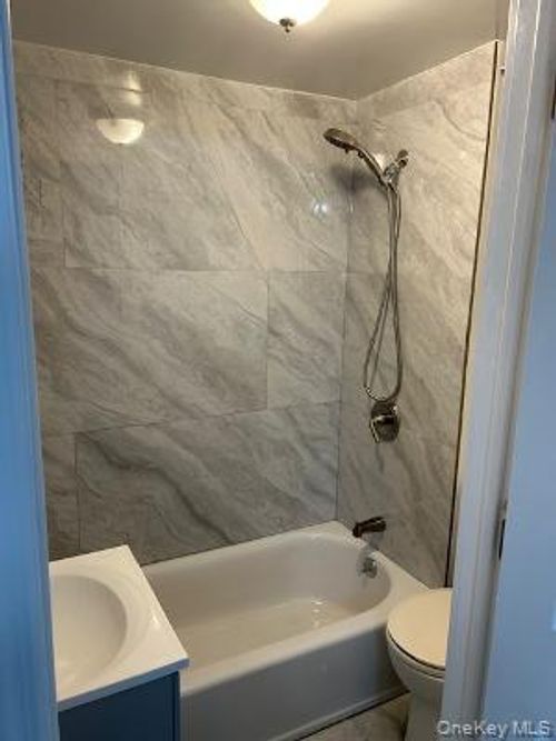 109 Linden Street, Yonkers, NY, 10701 | Card Image