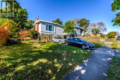 39 Slattery Rd, St. John's, NL, A1A1Z7 | Card Image