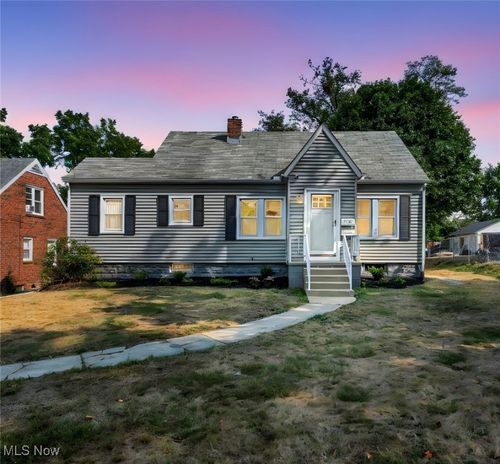 2653 Shelburn Ave, Akron, OH, 44312-1625 | Card Image