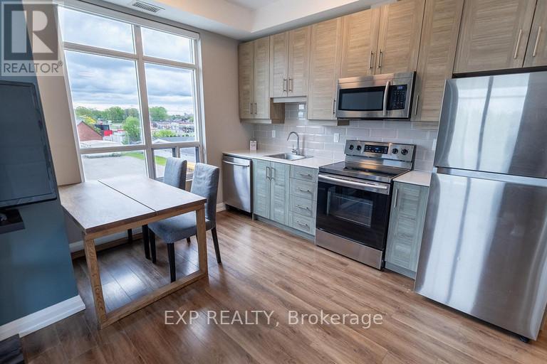 Residential Lease in Niagara Falls (Arad/Fallsview) 3