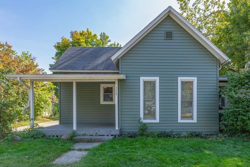 308 W Plymouth Ave, Goshen, IN, 46526-3915 | Card Image