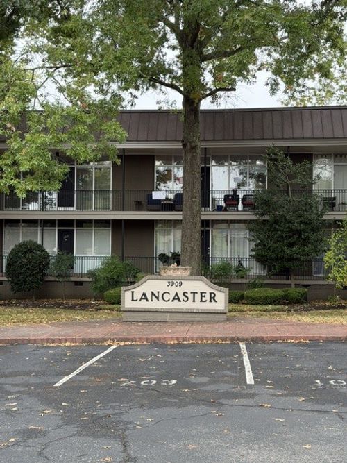 203-3909 Whitland Ave, Nashville, TN, 37205-1952 | Card Image