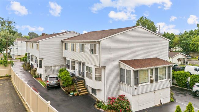 APT-5 - 92 Lafayette St, Condo with 2 bedrooms, 2 bathrooms and 2 parking in Stamford CT | Image 33