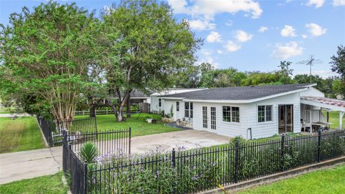 22202 Maplewood Dr, Katy, TX, 77449-6508 | Card Image