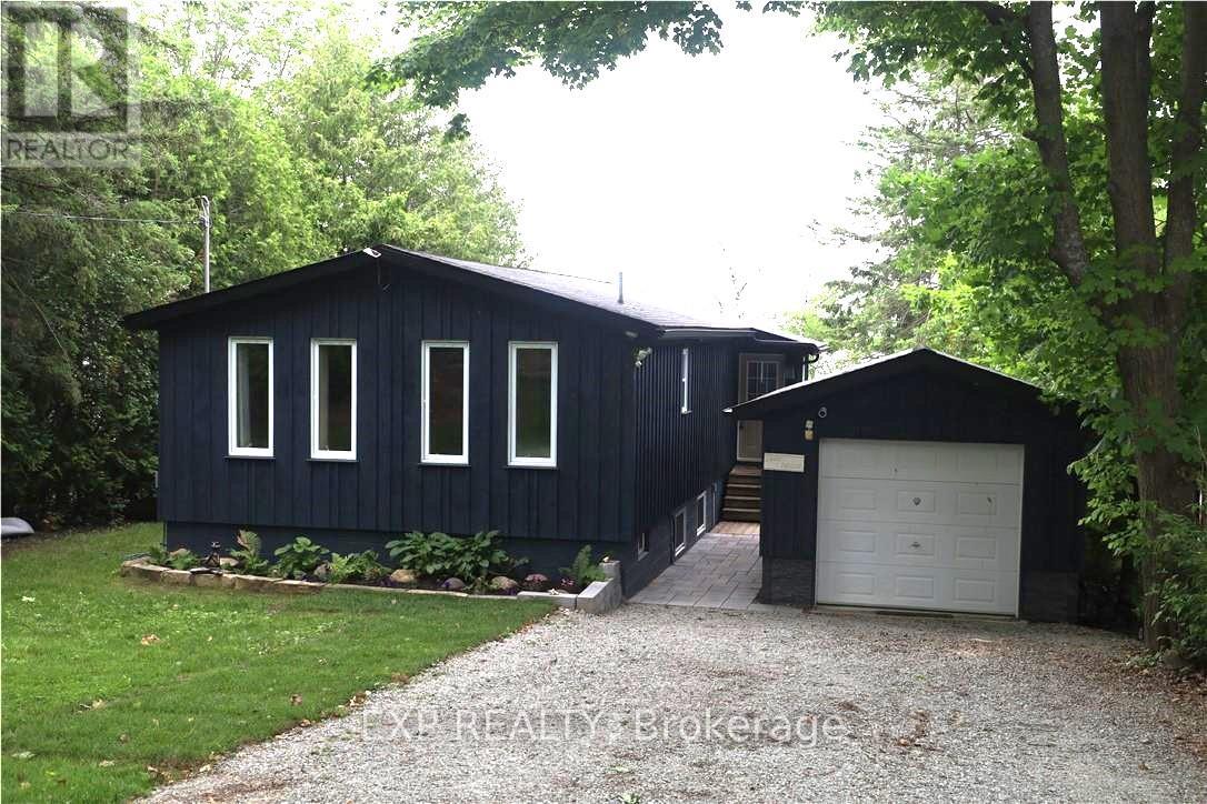 Residential in Oro-Medonte 3