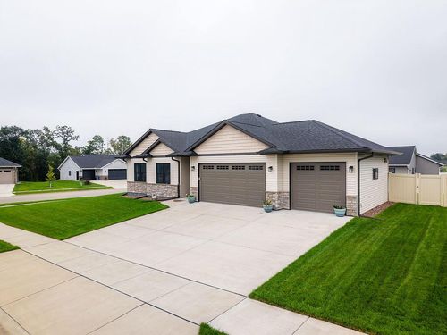 618 Silver Drive, Holmen, WI, 54636 | Card Image