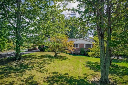 5036 Pendergrass Rd, Byrdstown, TN, 38549-4408 | Card Image