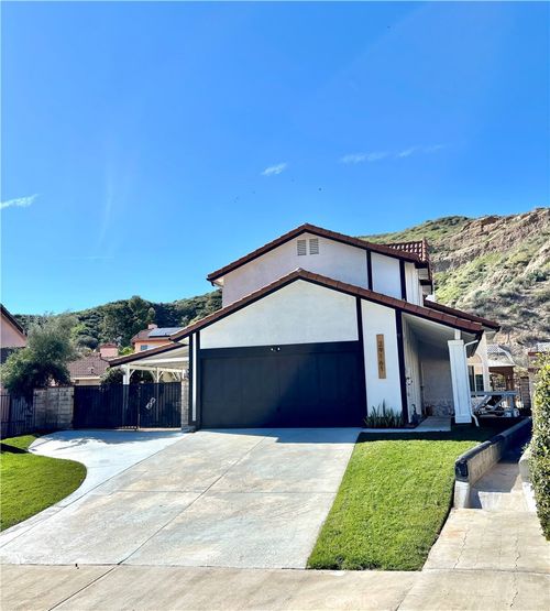 29161 Corales, Canyon Country, CA, 91387 | Card Image