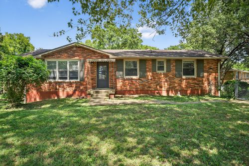 246 Bonnabrook Dr, Hermitage, TN, 37076-1803 | Card Image