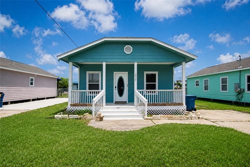 1820 Highway 35 S, Rockport, TX, 78382 | Card Image