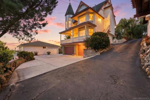 1650 Cuyamaca Ave, Spring Valley, CA, 91977 | Card Image