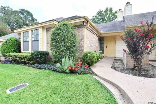 1725 Eaglewood Dr, Tyler, TX, 75703-6209 | Card Image