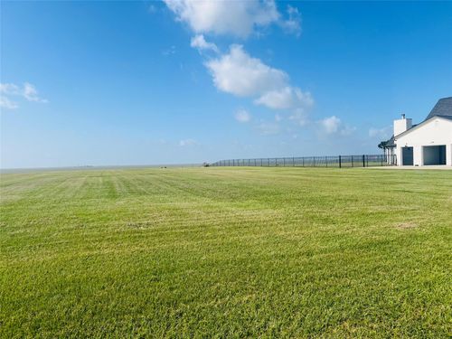 6402 Dow Reef Dr, Beach City, TX, 77523-8707 | Card Image