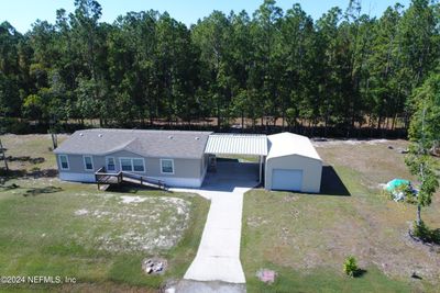 109 W Janet Drive, House other with 3 bedrooms, 2 bathrooms and null parking in Crescent City FL | Image 2