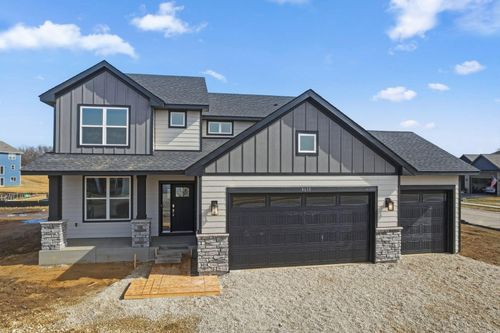 4610 Buckingham Dr Nw, Rochester, MN, 55901-3479 | Card Image