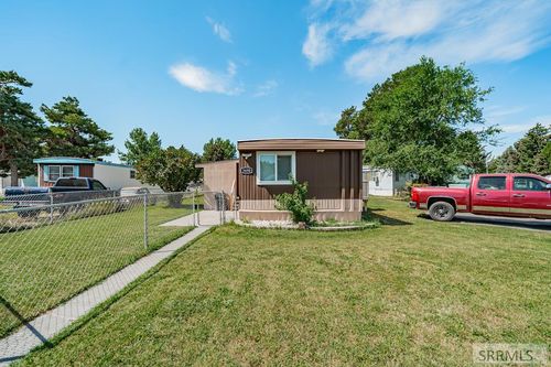 3490 E Elswood Dr, Idaho Falls, ID, 83402-4741 | Card Image