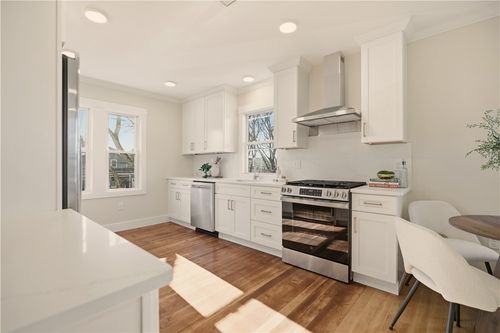 apt-2-85 Bay View Ave, Bristol, RI, 02809-3442 | Card Image