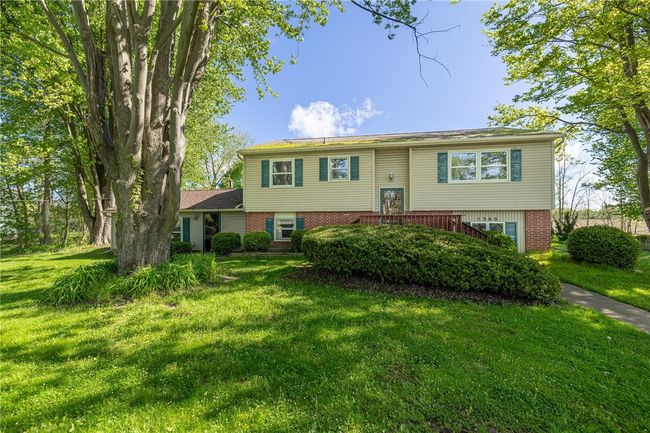 5360 Brockport Spencerport Road, Home with 5 bedrooms, 2 bathrooms and null parking in Sweden NY | Image 1