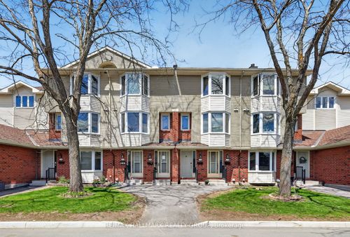 33 Haxby Pvt, Ottawa, ON, K1T3B5 | Card Image
