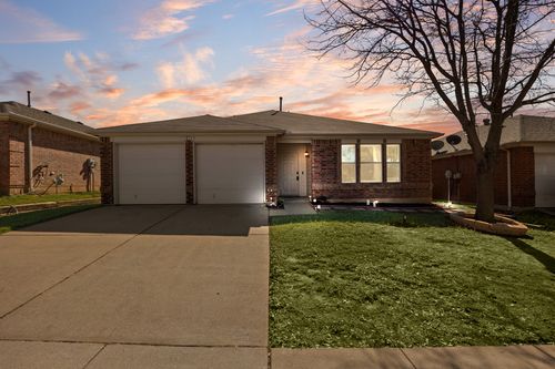 1812 Wind Dancer Trl, Fort Worth, TX, 76131-5429 | Card Image