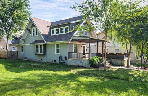 1312 E 29th St, Kansas City, MO, 64109-1222 | Card Image