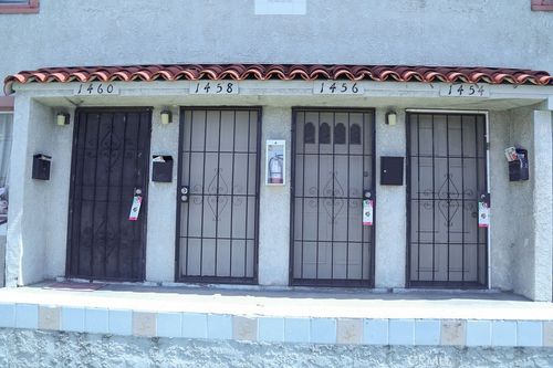 1454 Magnolia Ave, Long Beach, CA, 90813-1548 | Card Image