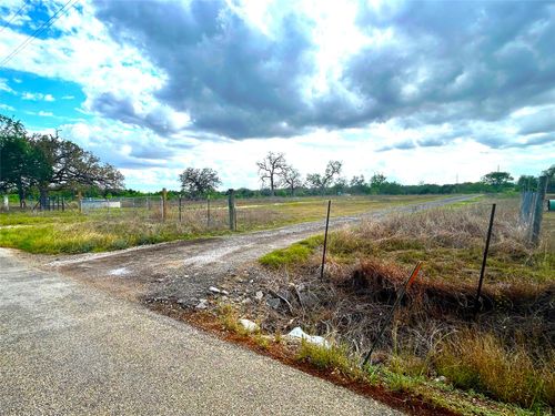 lot-4-1060 Fox Lane, Lockhart, TX, 78644 | Card Image