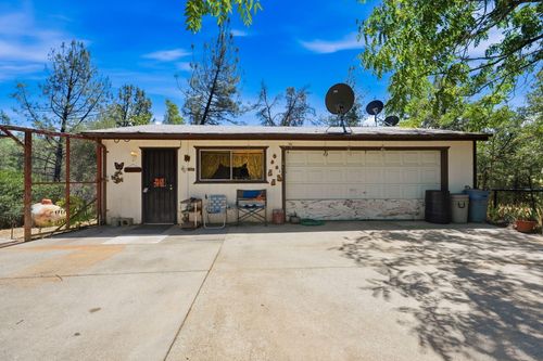 21535 Gulch Trail, Redding, CA, 96003 | Card Image