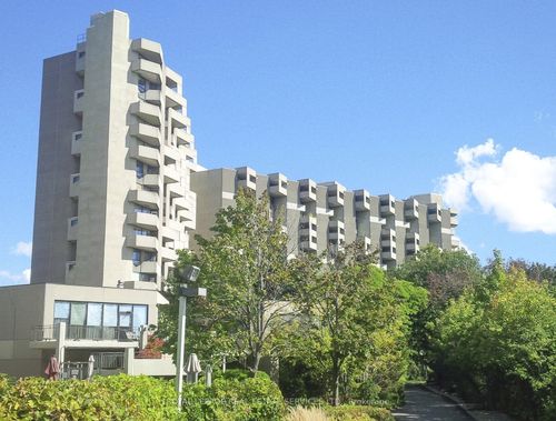 b1-284 Mill Road, Etobicoke, ON, M9C4W6 | Card Image