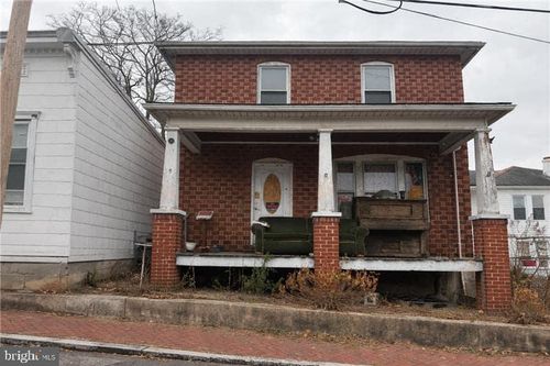 15 W Second St, CUMBERLAND, MD, 21502-3940 | Card Image