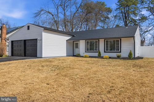 35 Eastmont Ln, SICKLERVILLE, NJ, 08081-1911 | Card Image