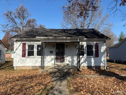 808 State St, Charleston, MO, 63834-1254 | Card Image
