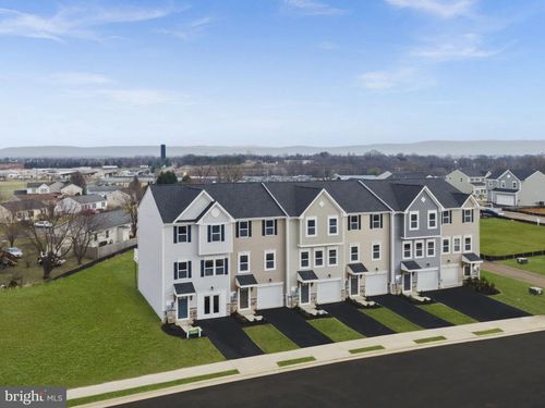 184 Huntwellwest Blvd, RANSON, WV, 25438-5750 | Card Image