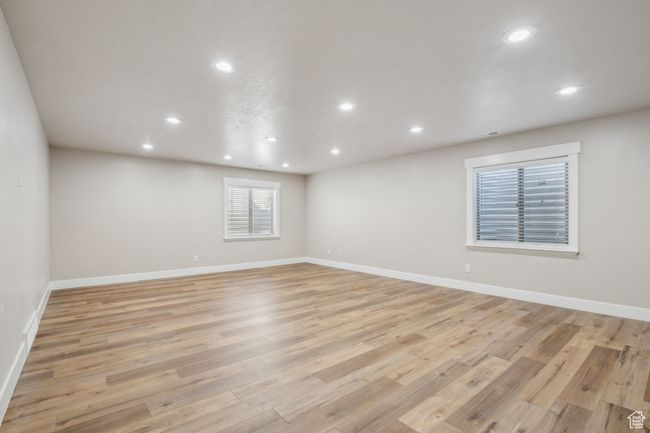 Spare room with light hardwood / wood-style flooring | Image 28