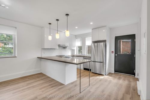 203-1340 King St W, Toronto, ON, M6K1H1 | Card Image