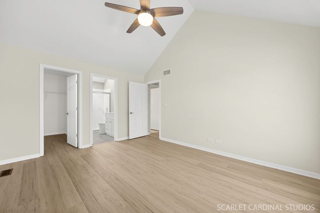 700 Cooper Ct E, House other with 3 bedrooms, 3 bathrooms and 2 parking in Aurora IL | Image 13
