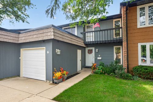 6 Cypress Square, Elgin, IL, 60123 | Card Image